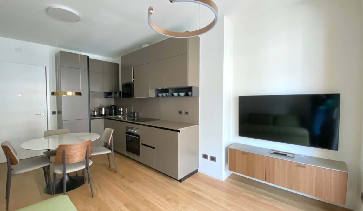 05cacd5b-77f6-45fa-898b-e04a7ee80741