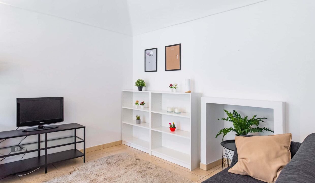 071b2dcb-9a5f-4323-82bc-8360a5ae15c4