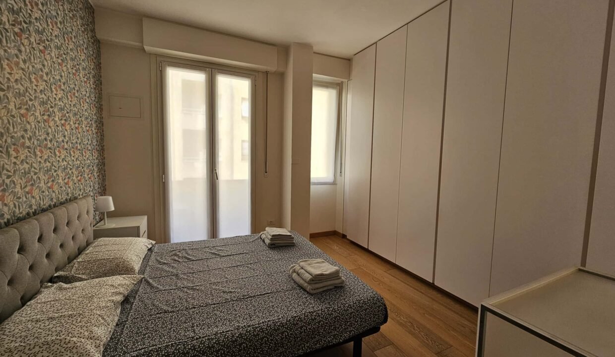 1587e45f-0008-472f-ac90-cf26945b0bf6