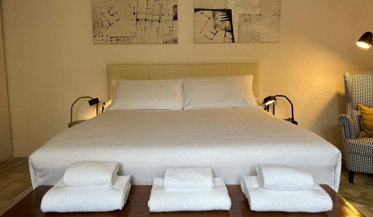 192b7446-9b89-49c7-8d3c-c0081738f5a1