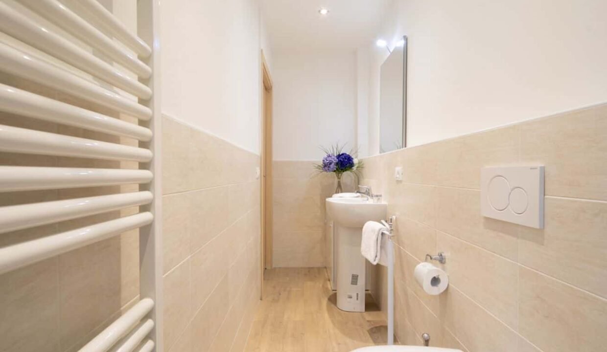 1bd8c836-d46f-4bf5-9011-77d9a31834c1