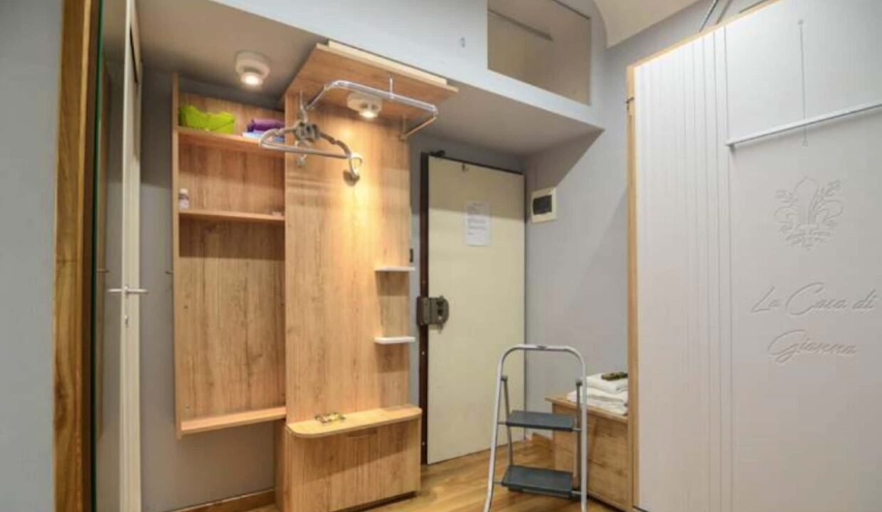 2e1ece9f-a147-408d-a7c0-189045d8a674