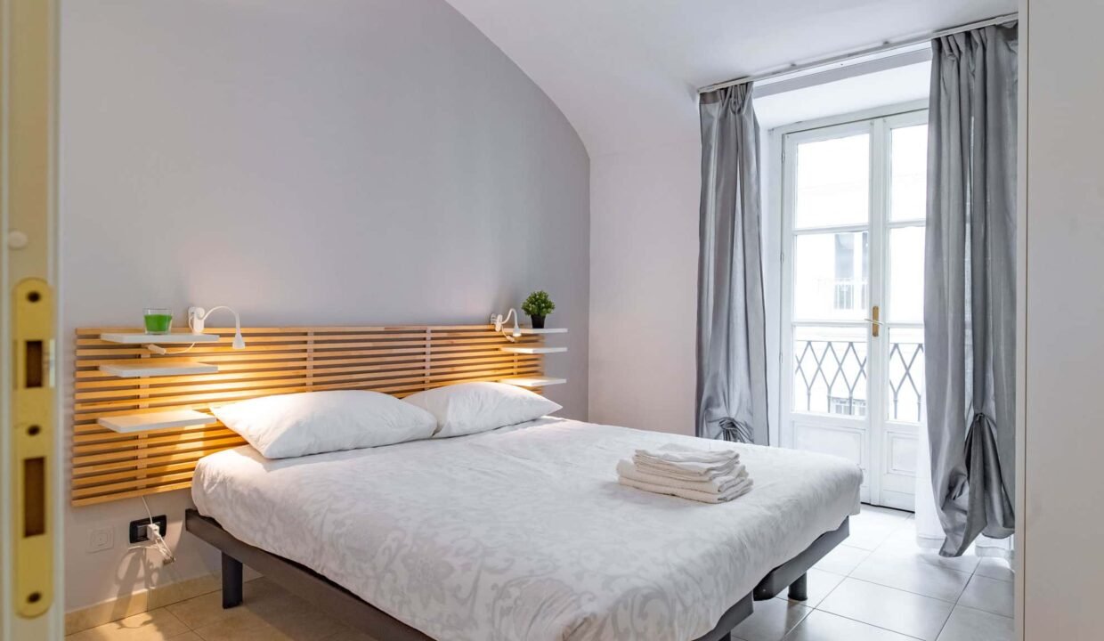 3fd0406e-fc3a-4a45-8ace-ff729987d8c1