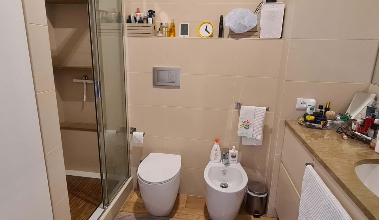 48a3f5fa-1e6d-4f29-81a5-4f80b87e0e3f