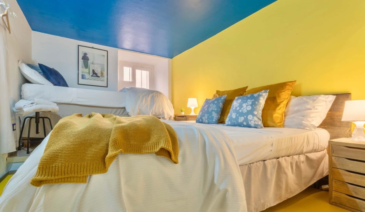 4a247aa5-5d51-43ea-ad56-97287582e082