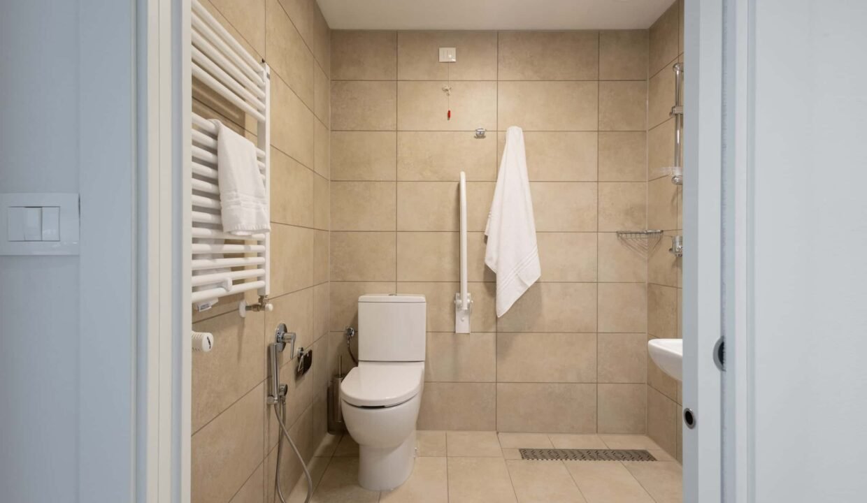 4aca87ea-609a-47bc-afb7-1f0fb3162ec9