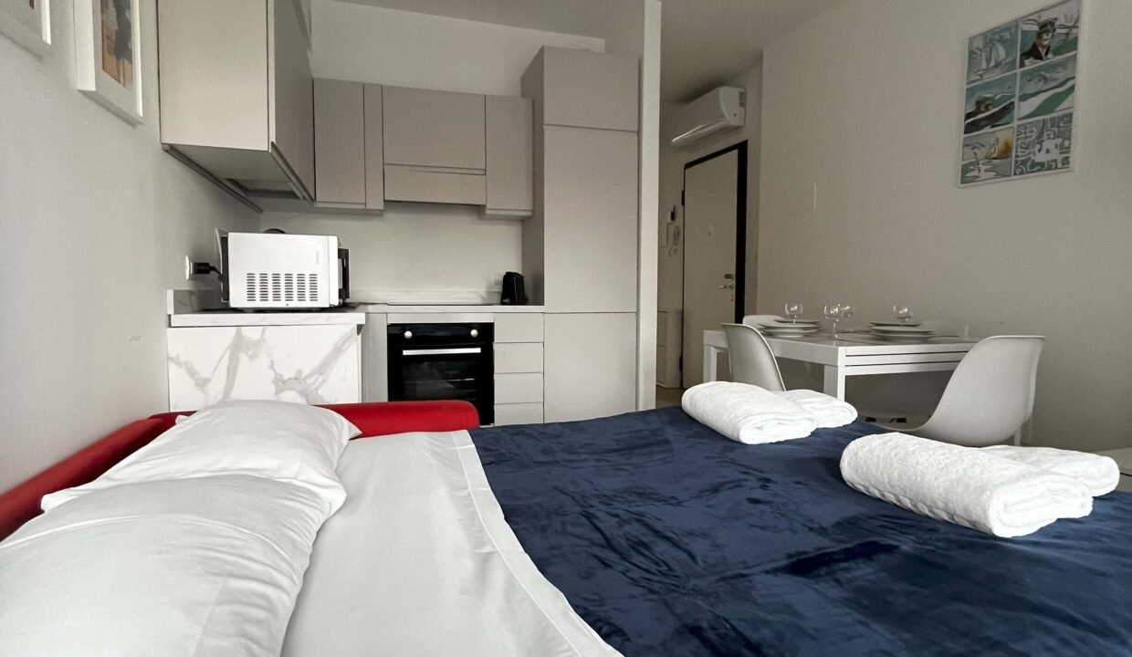 4bd0af17-60af-4a23-b1ba-3d93a6cd40c2