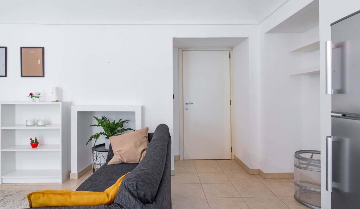 517caf3e-67b4-4b4e-8b6e-6565e434daf5