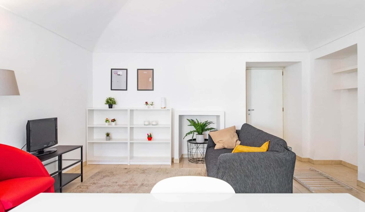 5691c8d5-46ae-4c2d-8705-59f16e7f5faa