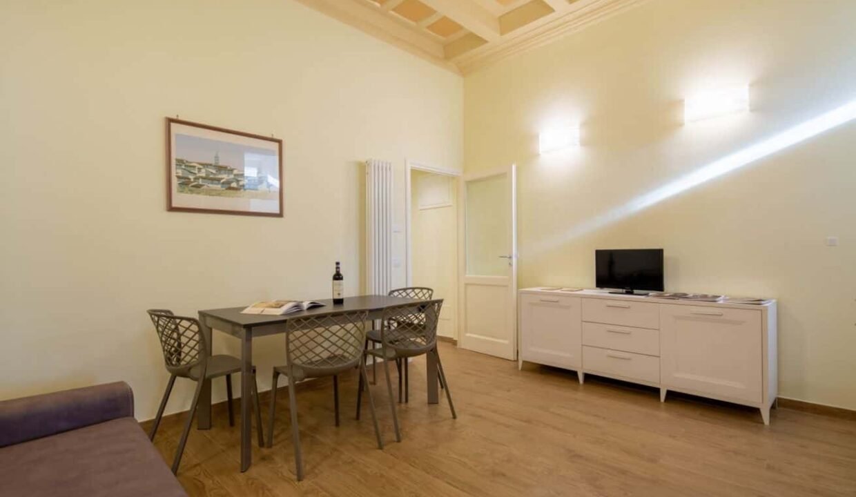 5d315584-94bf-4739-a748-17dbc46b8fcb