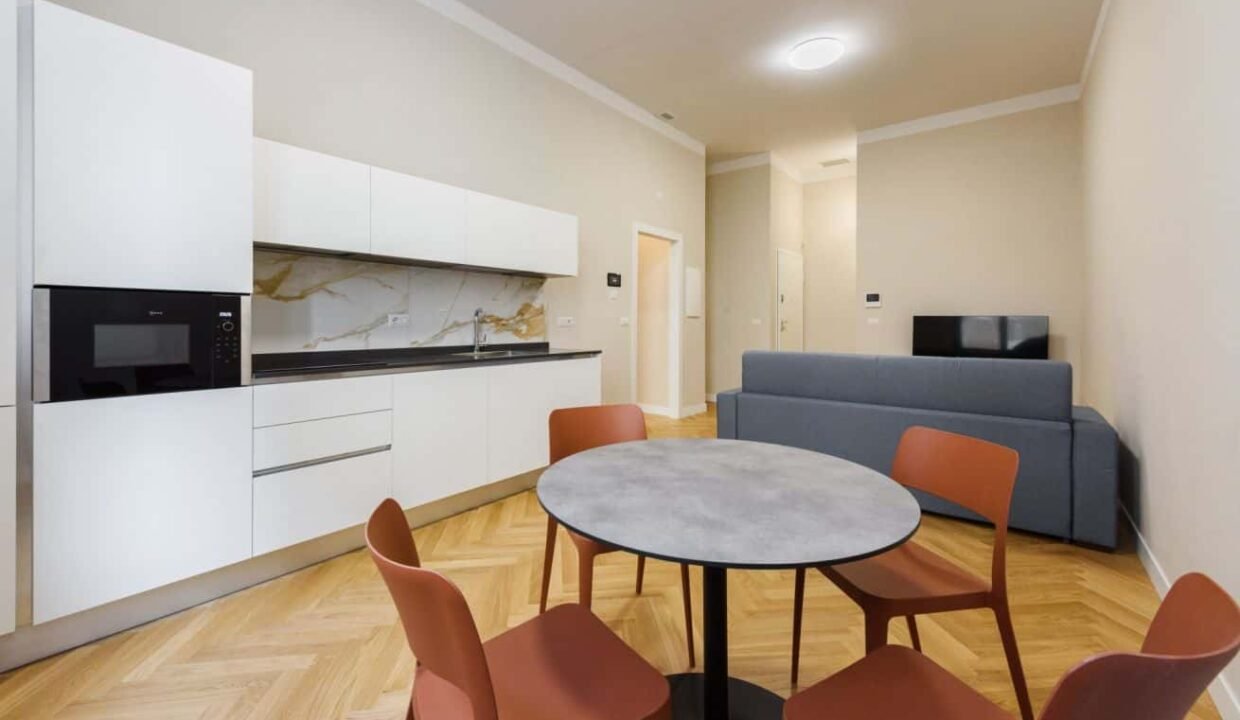 675fe220-f5e5-4238-8fdc-a5f6b2fe5c71