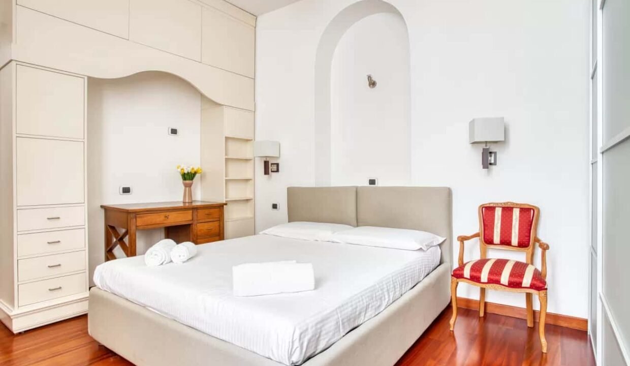 6d3dc842-641b-457b-a767-3f8159f74656