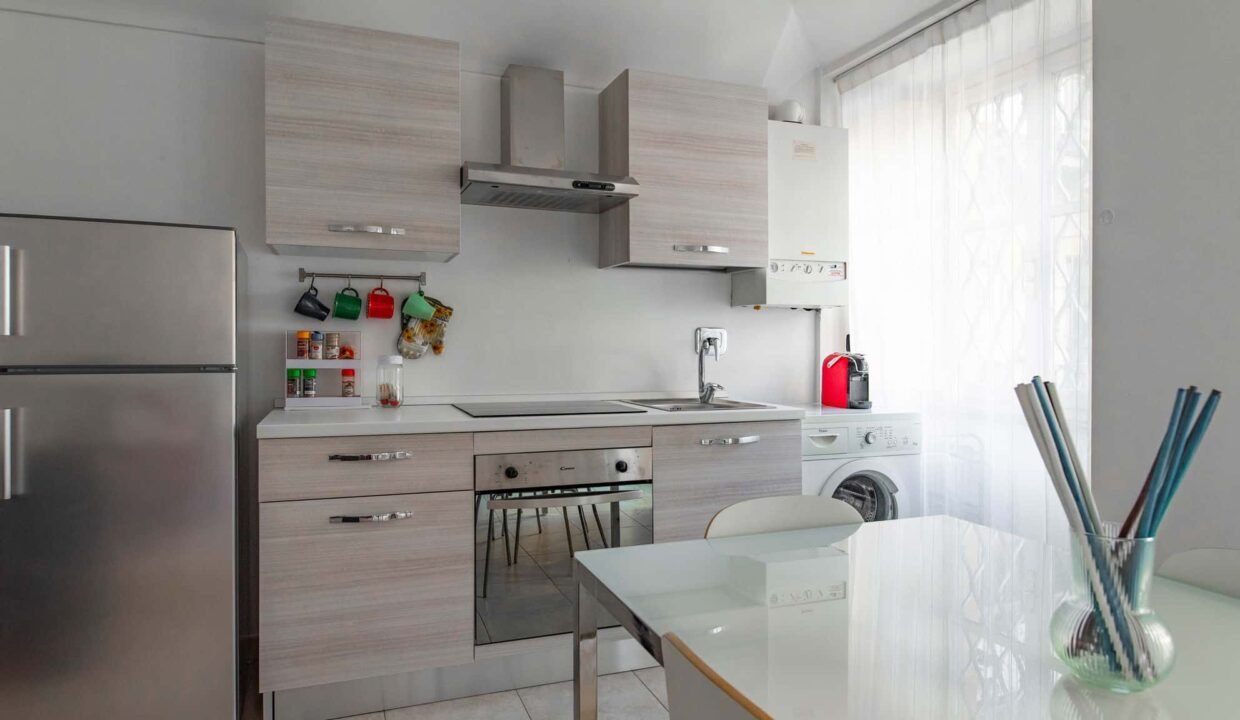 701870b1-ba31-4262-830c-edd4129fa4aa