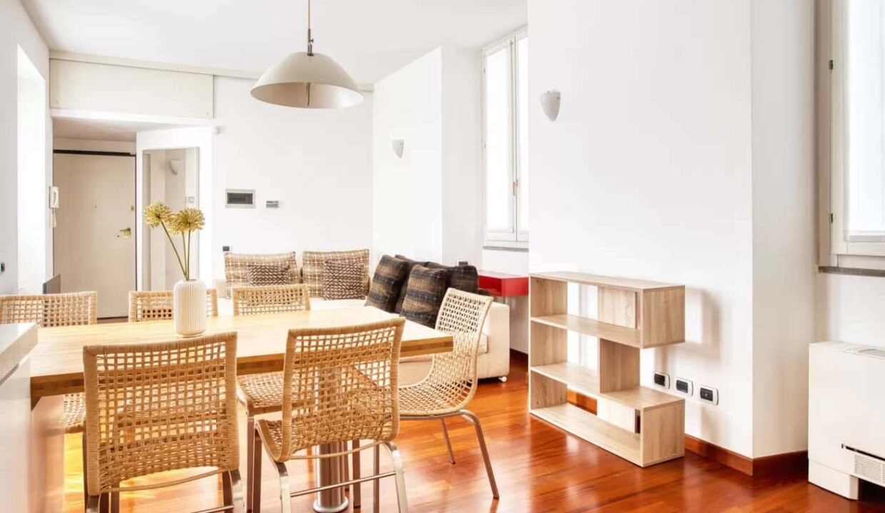 7b5e27f4-d76f-43d2-9c1b-c39a130f15ca