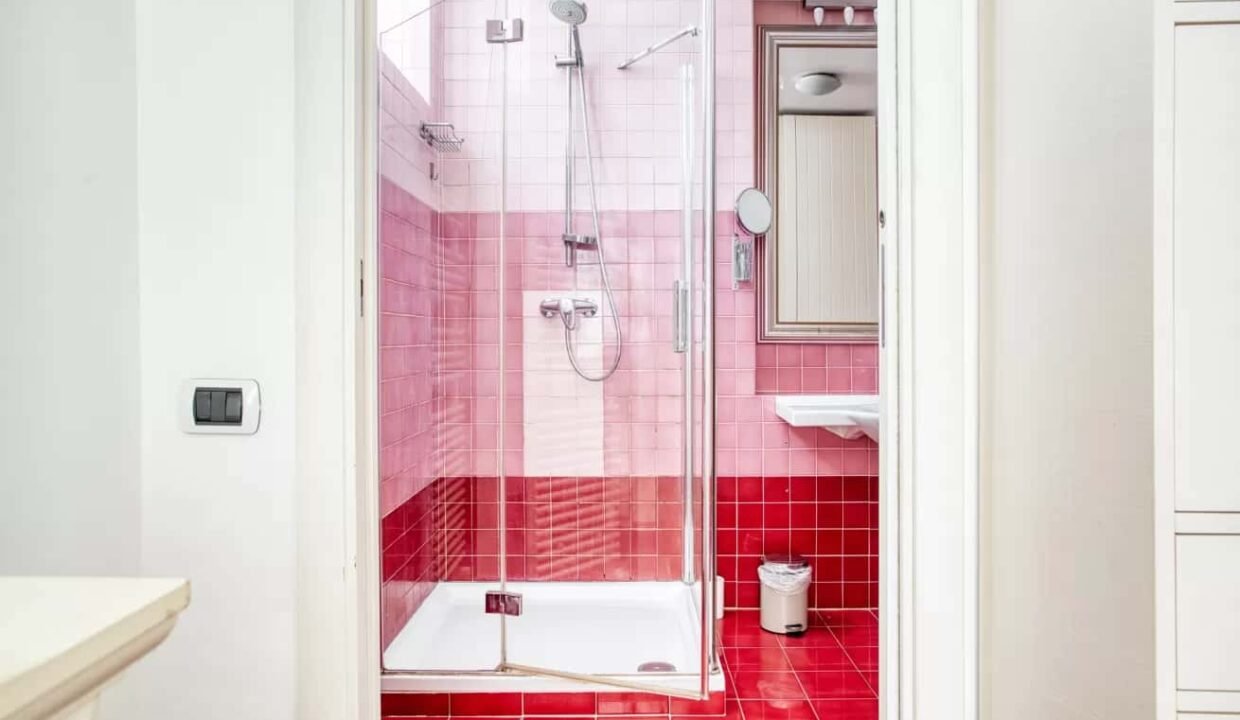 84f1baff-f4ab-437b-9be4-c5320df51836