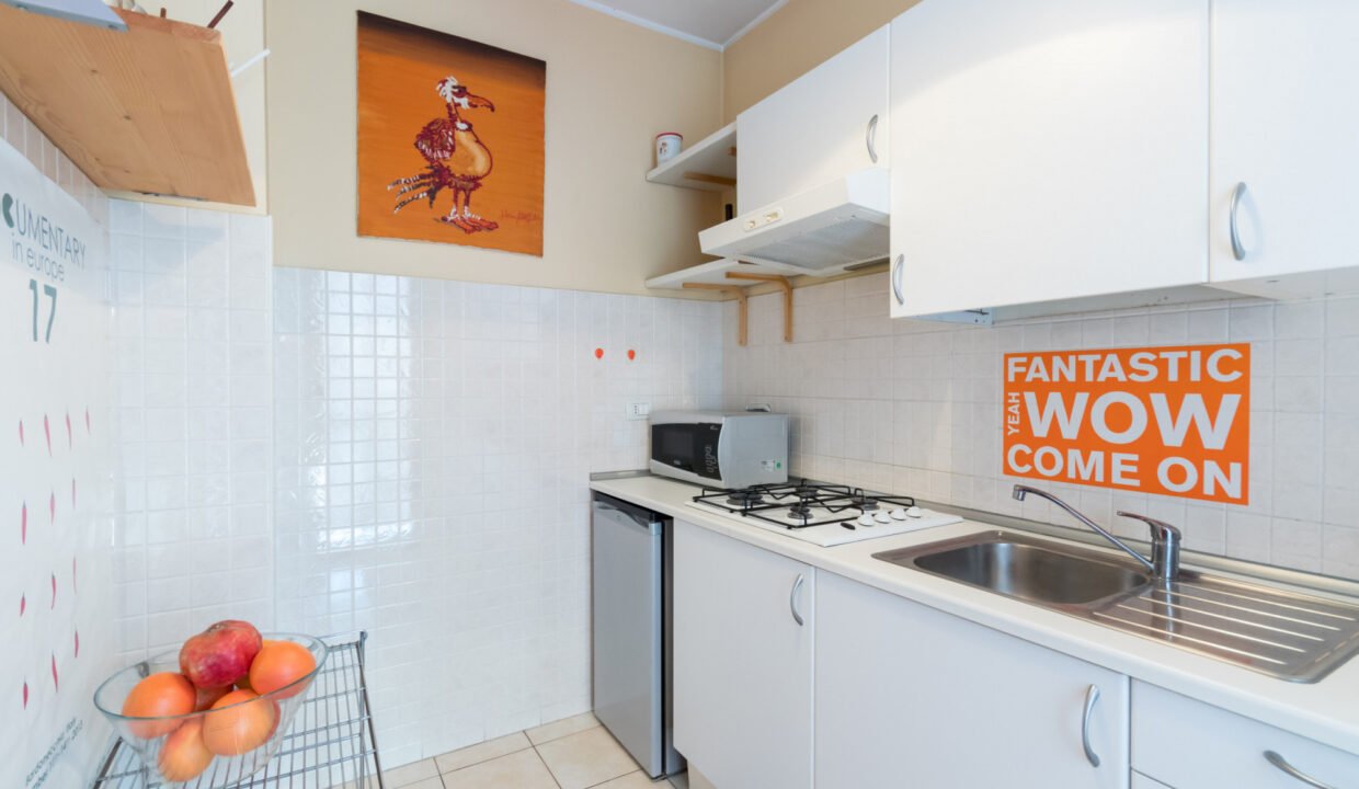 88f00560-c739-4b11-9485-97afe5887430