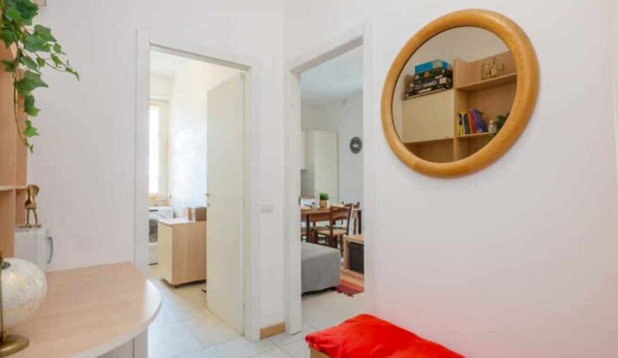 8c200501-4948-4bcc-8ff4-7e4d56e57892