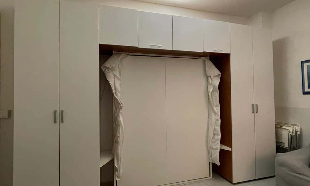 8c4ae331-9c7e-4299-9bc1-7eecfc1dfad4