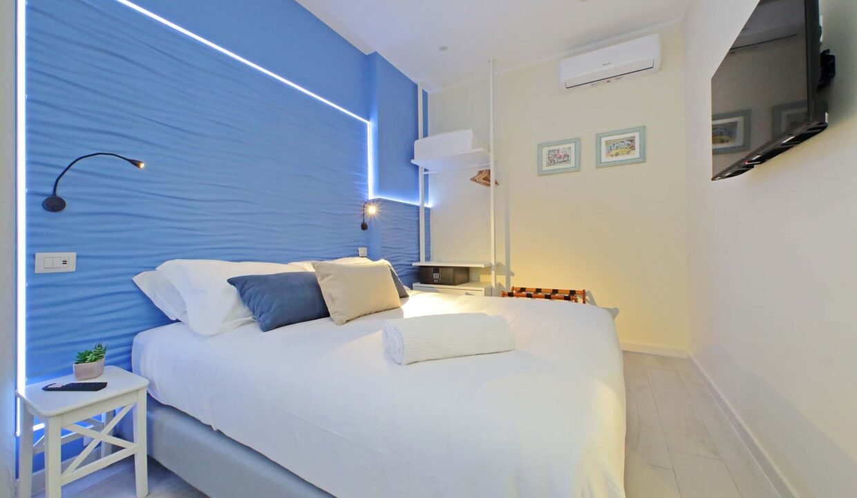 9030af8e-2ffb-45e7-8cf0-4d496930d418