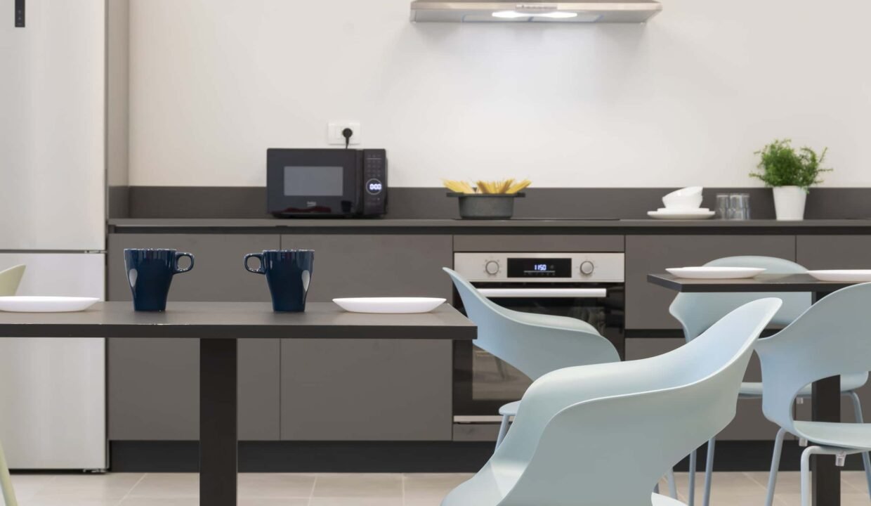 a0193d4e-d5d8-49d7-bda9-84f894f61efc