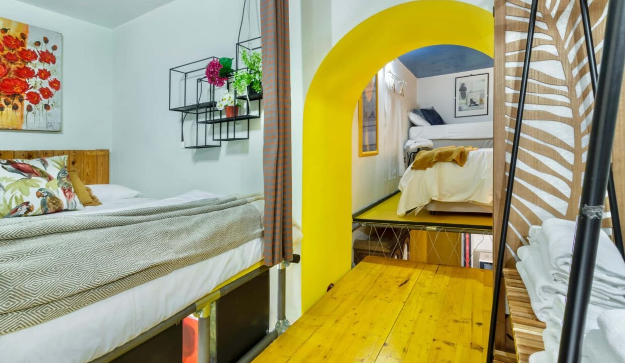 a8a1af40-9ce9-44fe-9745-f16e3cc7a36a