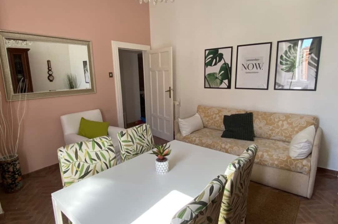 ab8abf8a-cc8c-4a4a-b0f5-d932956a3d3f