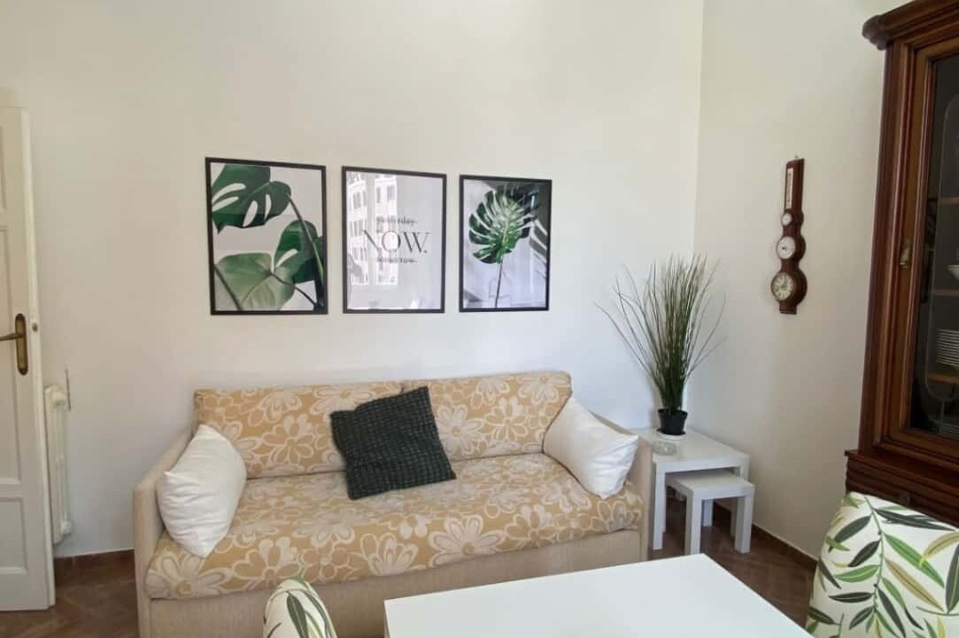 ad9cc089-64fa-4ef7-a0e5-4794f2150793 (1)