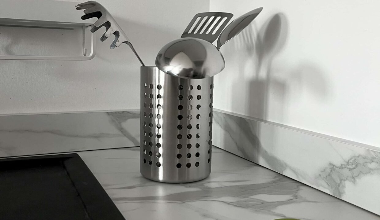 af6fa7b2-db6b-4ac8-923a-5d1fa08975e6