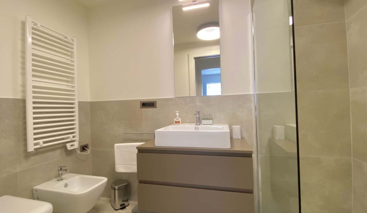 b52b5ba6-70ce-4f33-9ee0-73a336853bd0