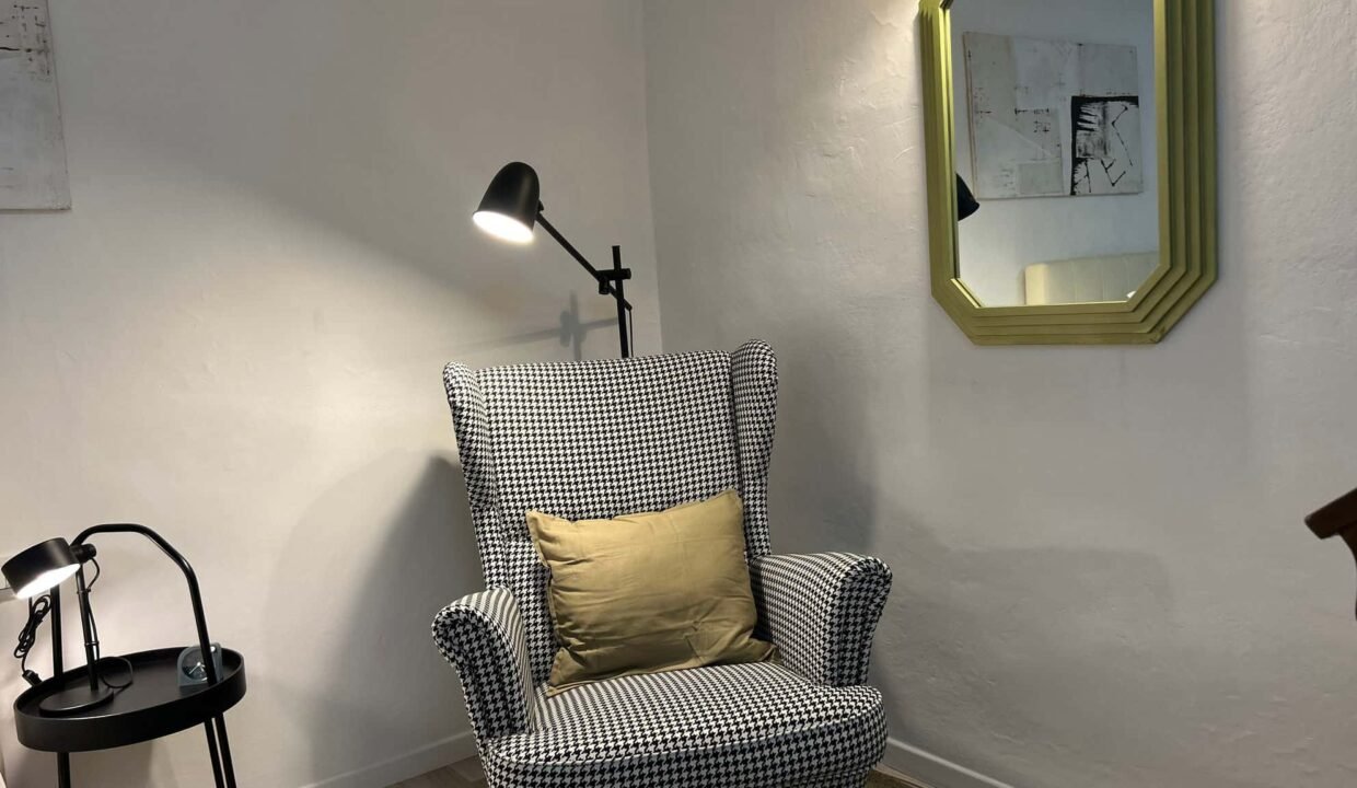 b6443b40-dfbd-4096-bec3-62d38b17fd9f