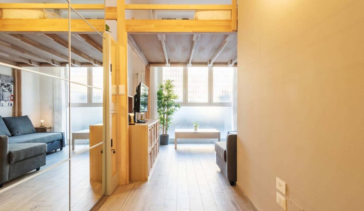 c4c3e771-81f6-46df-816b-50b2c22bd885