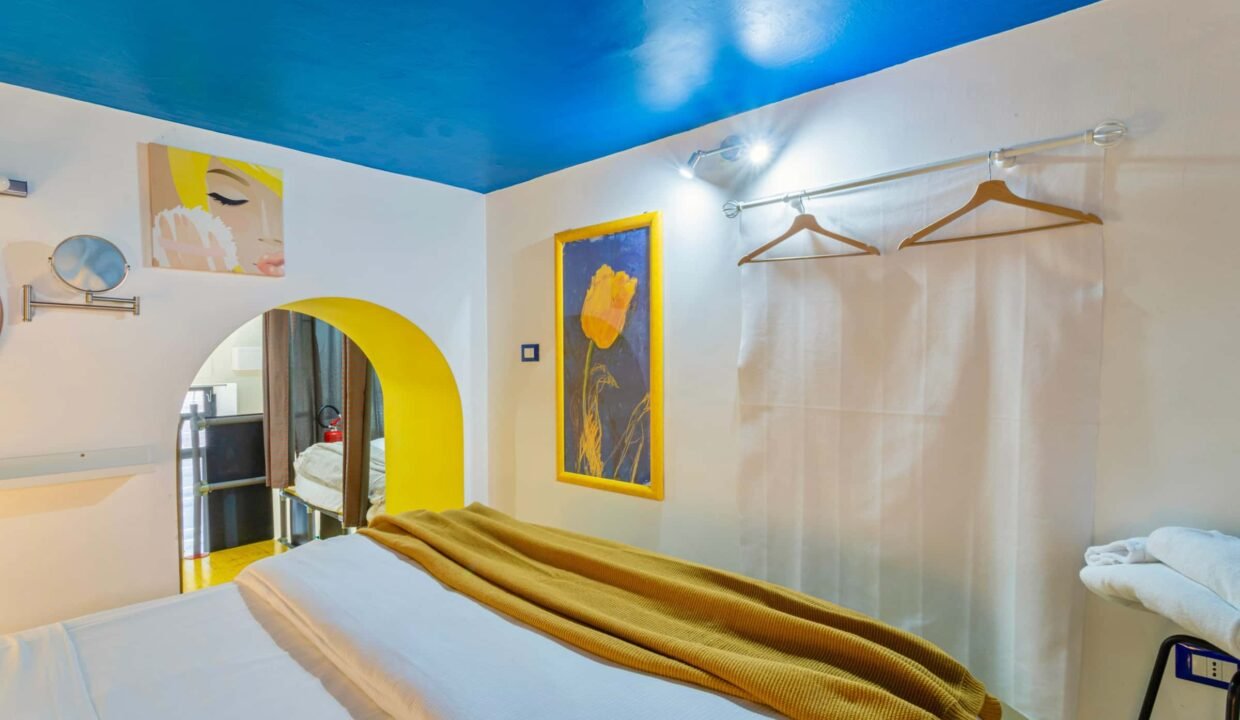 cdd05cb3-e37c-41c8-9e71-0f4acf6895ef