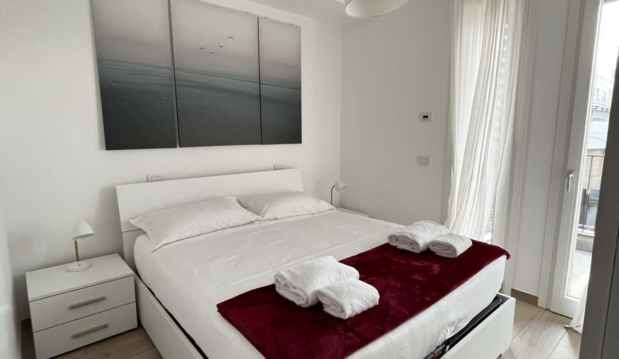 d287d3ca-6564-4b3f-aafa-2159e07972f3