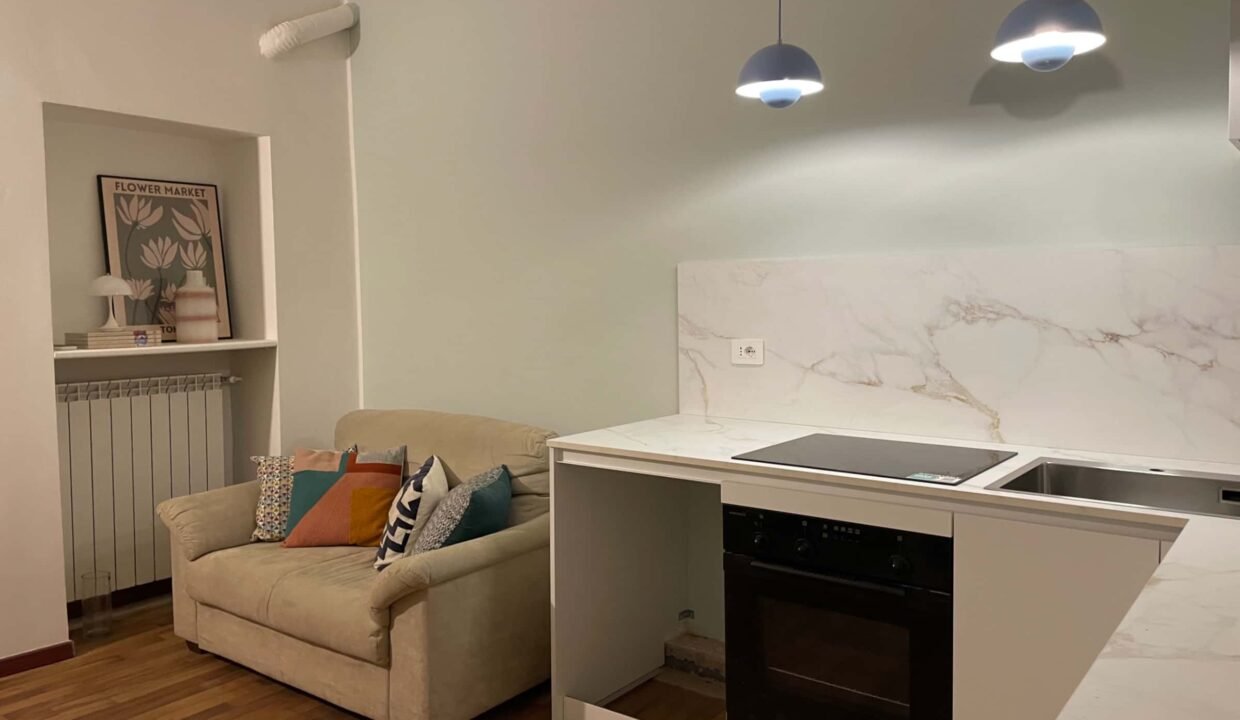 d54dd9ef-2668-403a-b25e-68418b6c9333