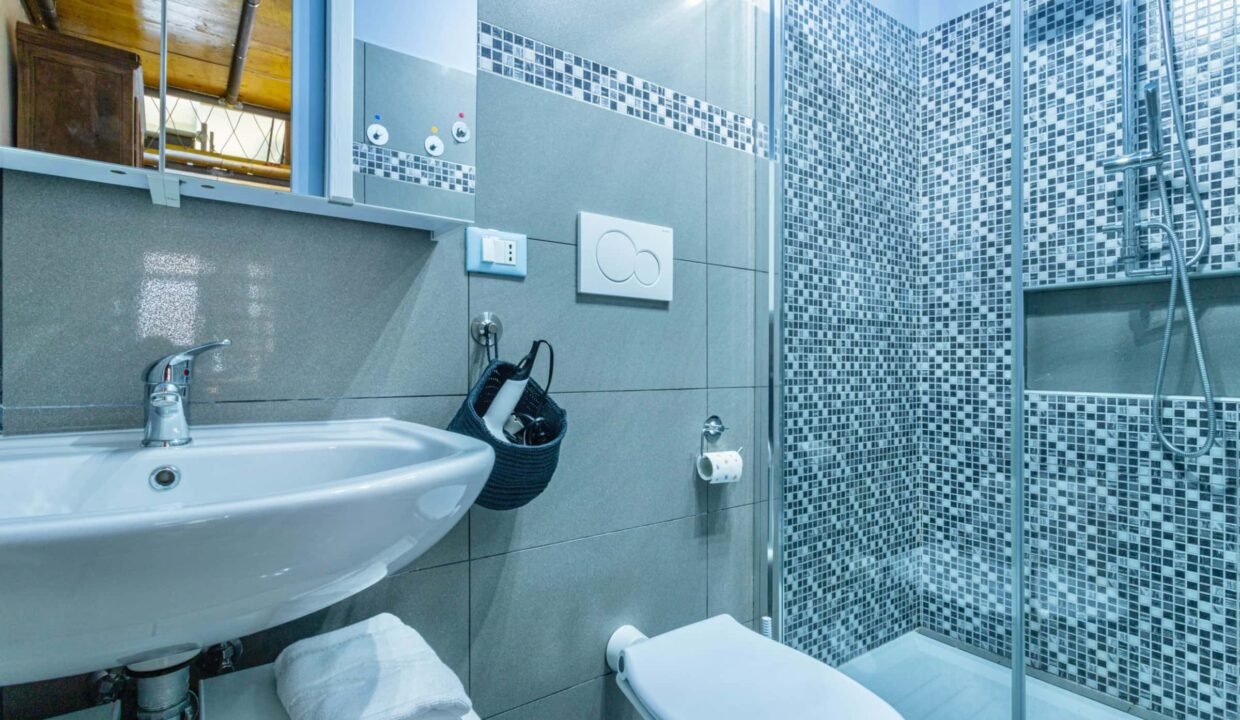 dd9a56a6-afed-4075-bbeb-451a4472bdc8