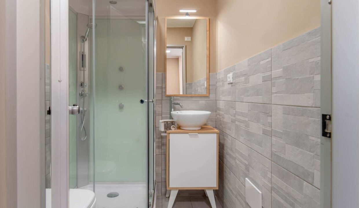 ddacba6b-e476-4ea8-9585-756dc087304d