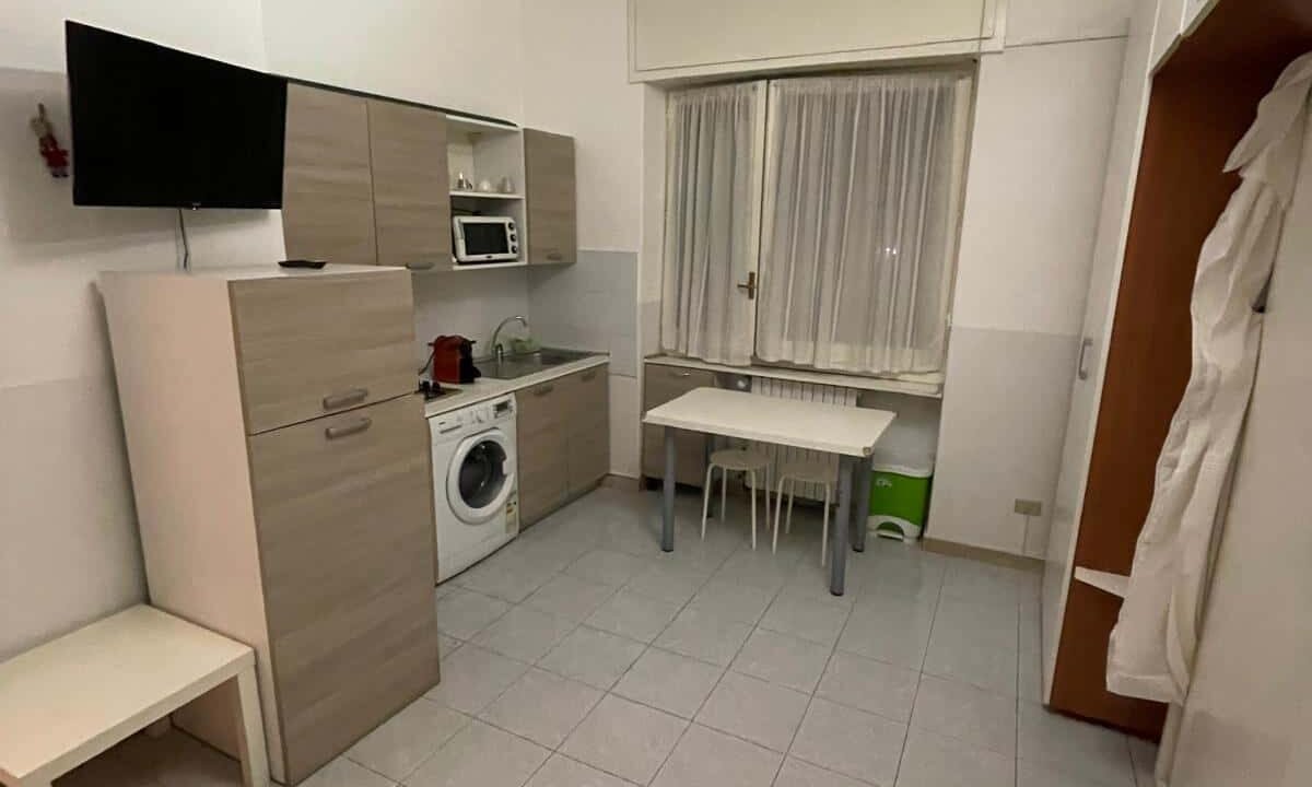 e198dacf-9d06-487b-afdc-edabd16a5d23