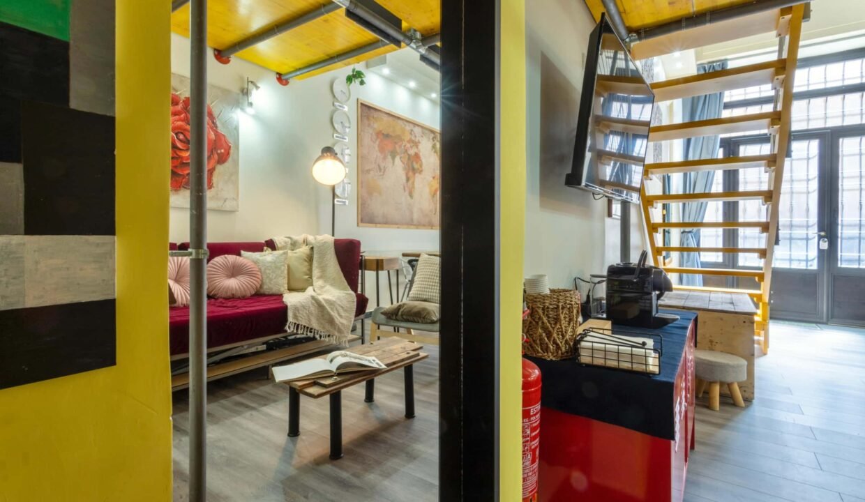 e1b26270-d16a-4b4e-95bf-12119af4eec7