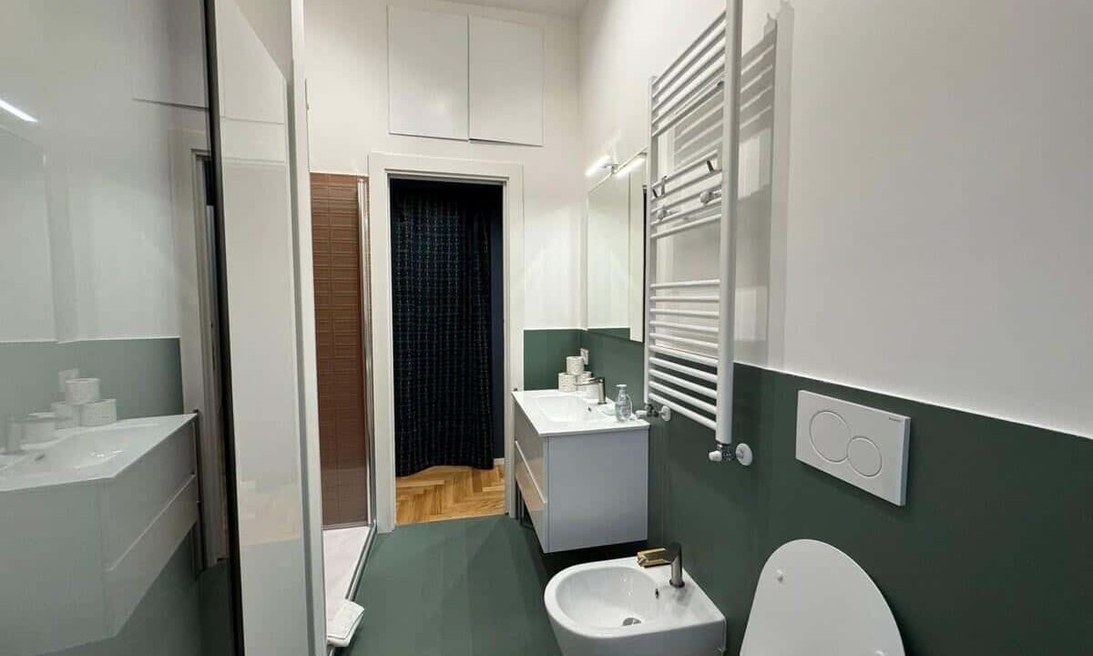 e2d6b736-f42e-4d71-905b-386a9abfbd1c