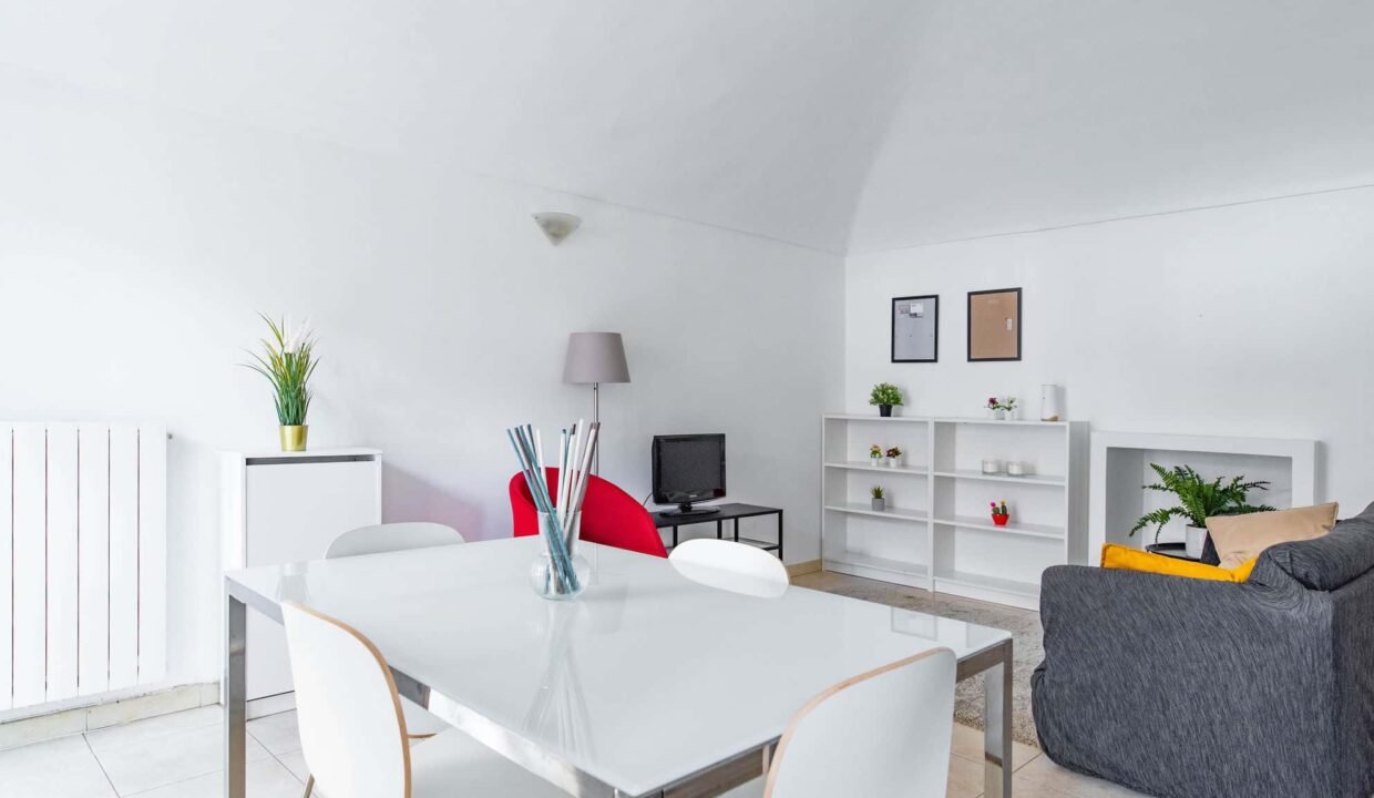 ebf6abe8-3464-4419-8114-e2e07e0e2751