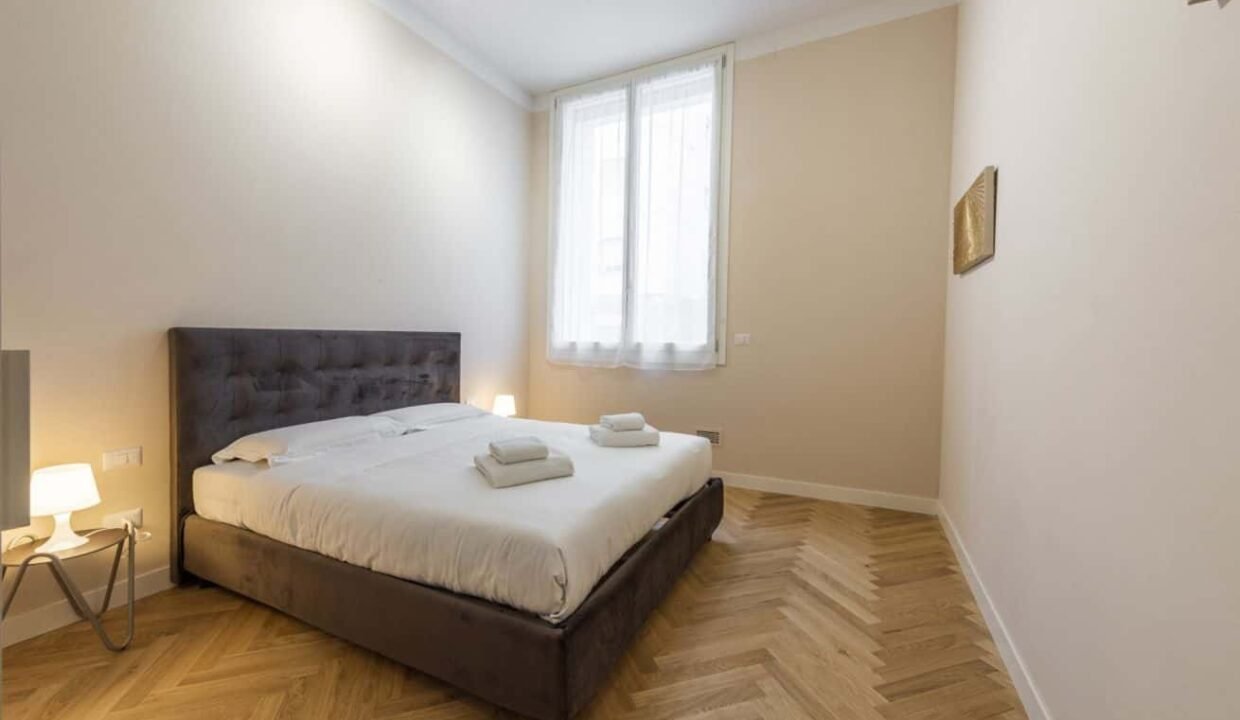 edd1e8f0-8989-4cff-9af5-475d379dc2a1