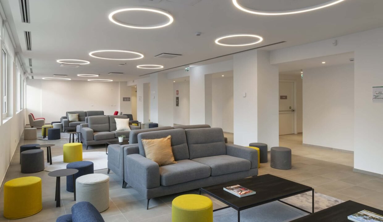 f0161458-dee7-4d04-b504-7890a69811ce