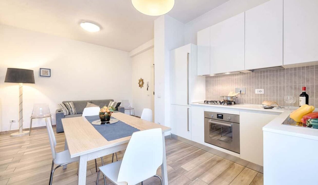 f2008c80-3d04-40fe-94d0-d1d546b4cfb9