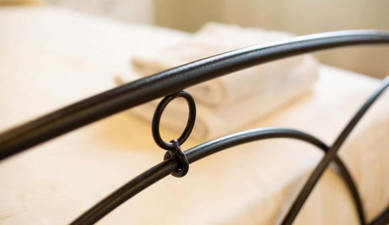 f3489d74-14e0-487c-9133-376b911f56cc