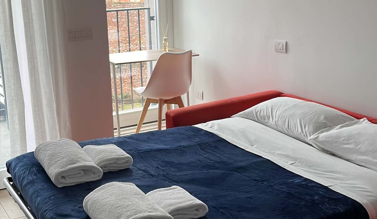 f9479f7b-1964-4314-bfff-06f2e0a1d0cd