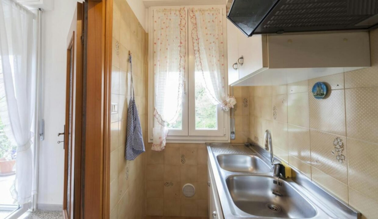 0d23f7c4-8572-465e-8faf-162288b88c5f