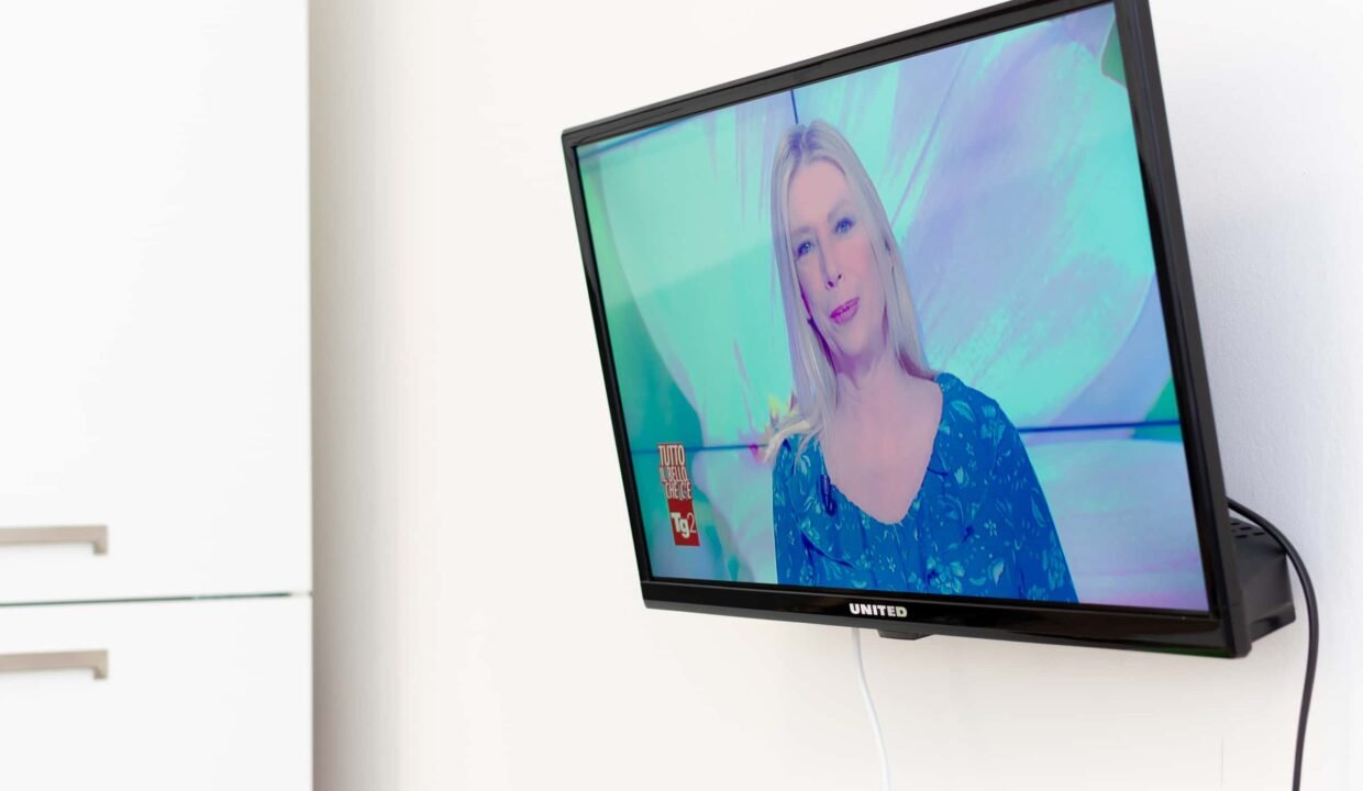 277cf35b-79ac-4a76-995c-8be9db0a2790