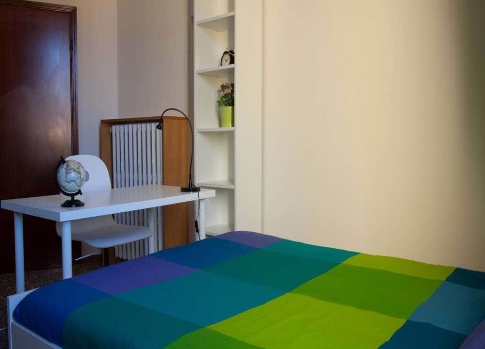 2bbab3e4-9e53-4e3d-a6f1-988c79604709