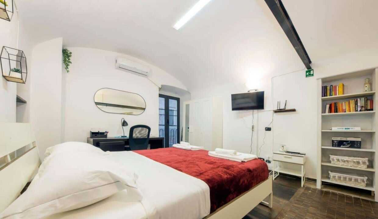 2db17a83-9c7b-4d71-a958-ecc9bee13343