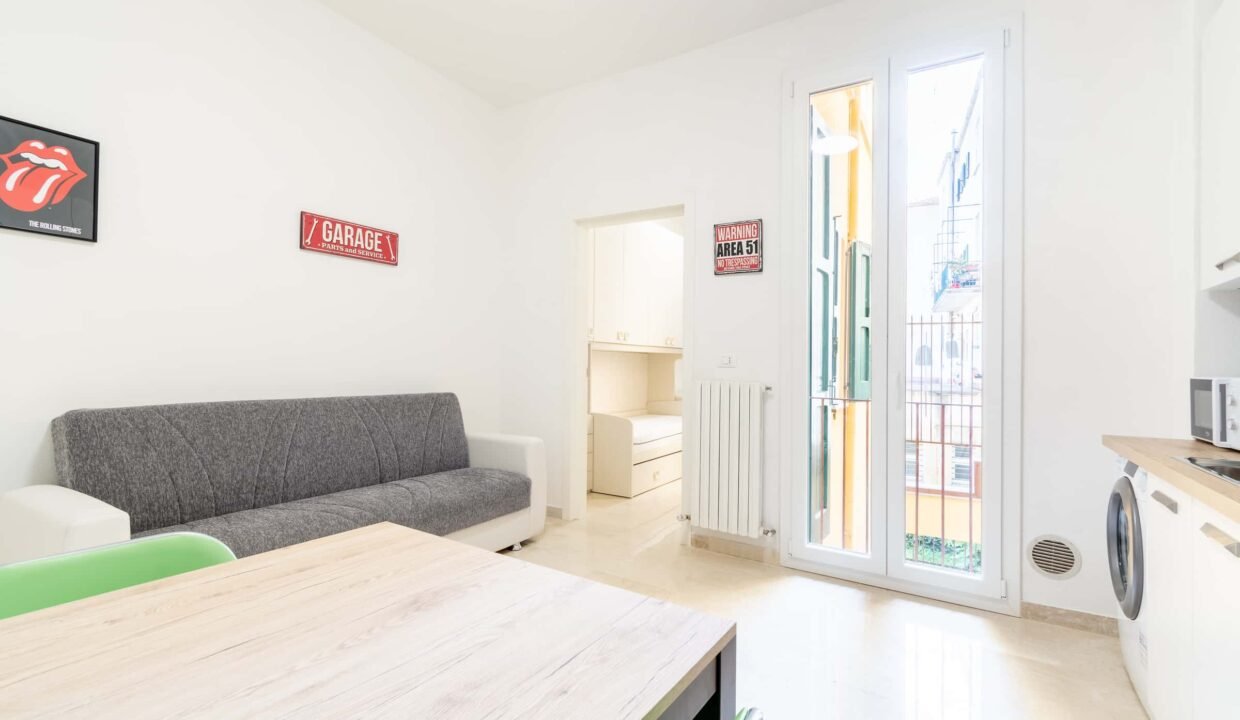 38a97ddf-91e6-48f4-bc95-85f34d0c8080